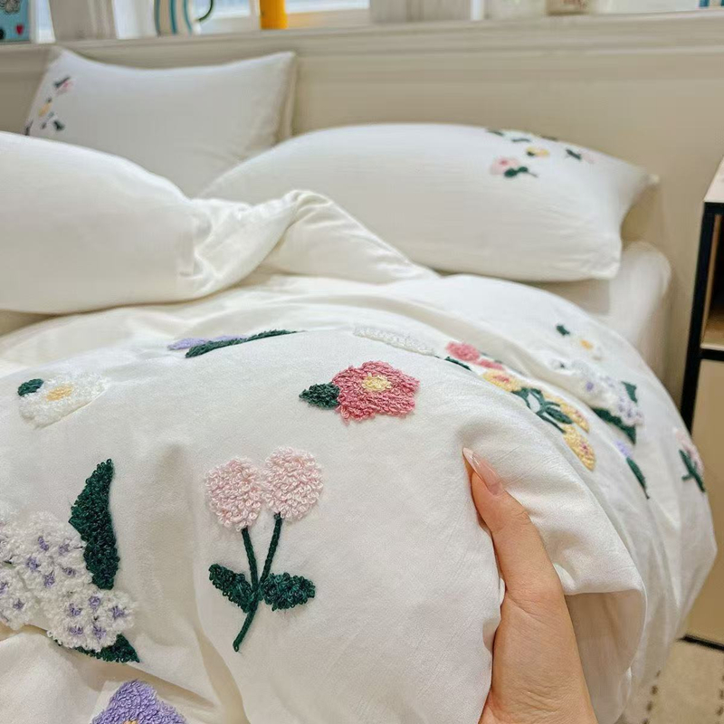 Sarung Selimut Bordir Motif Bu - Aesthetic Floral Duvet Cover ulasan dan harga